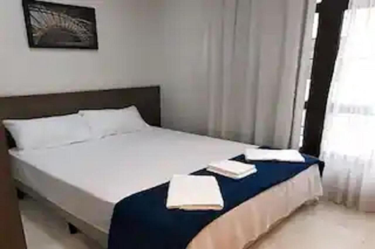Jacques Pilon Estudio 425 * São Paulo